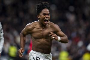 九游娱乐-抓住机会！18岁恩德里克本赛季5次首发打进7球